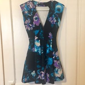 Guess black/blue floral scuba mini dress, XS
